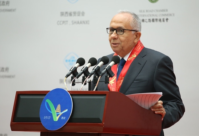 15-黎巴嫩总理顾问阿卜杜勒·加尼·卡巴拉发表主旨演讲