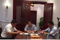 吕建中主席（左）与孙家正会长（中）、朱锐秘书长（右）亲密交流