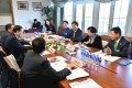 吕主席照片